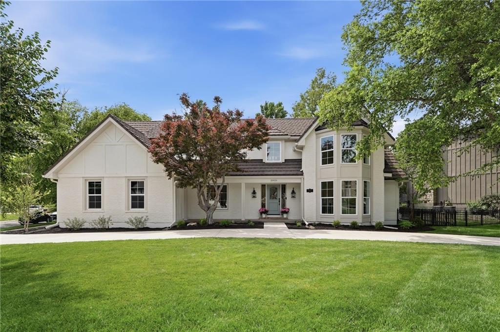 Listing Photo MLS #HMS2627979