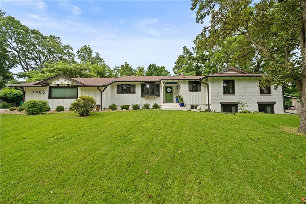 Listing Photo MLS #HMS2627993