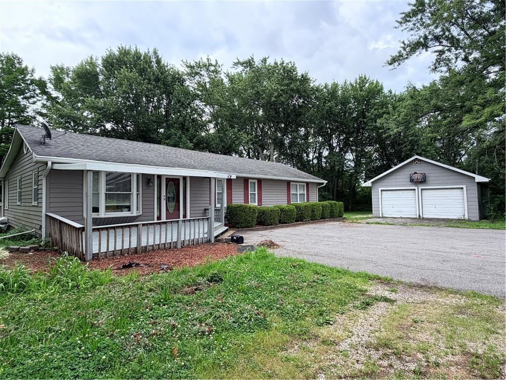 Listing Photo MLS #HMS2628073