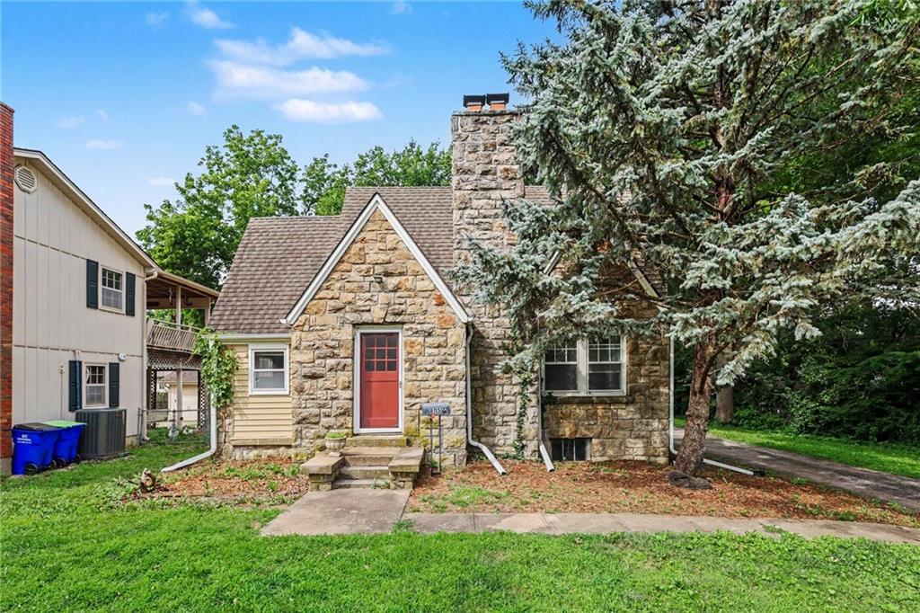 Listing Photo MLS #HMS2628137
