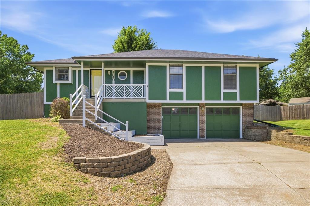 Listing Photo MLS #HMS2628139