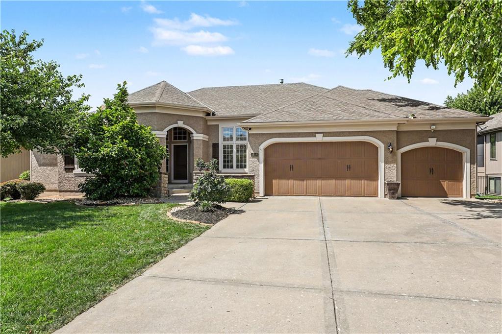 Listing Photo MLS #HMS2628179