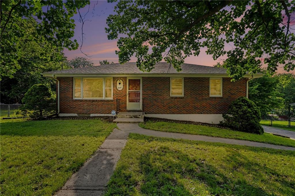 Listing Photo MLS #HMS2628197