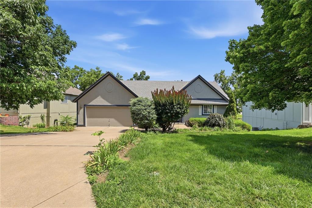 Listing Photo MLS #HMS2628208
