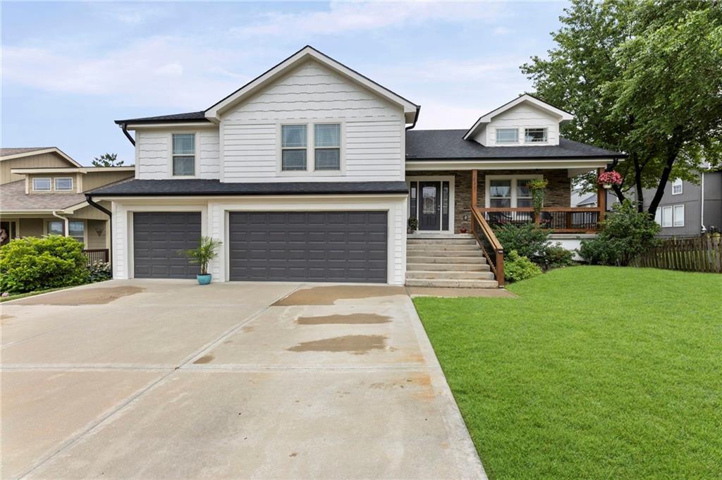 Listing Photo MLS #HMS2628279