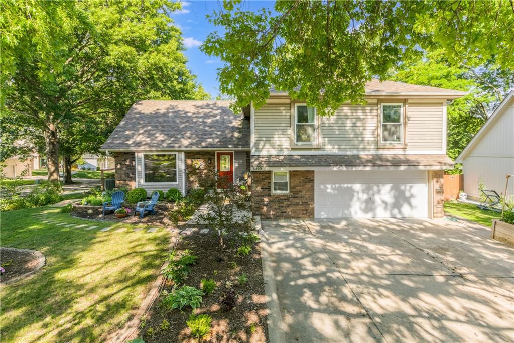 Listing Photo MLS #HMS2628294