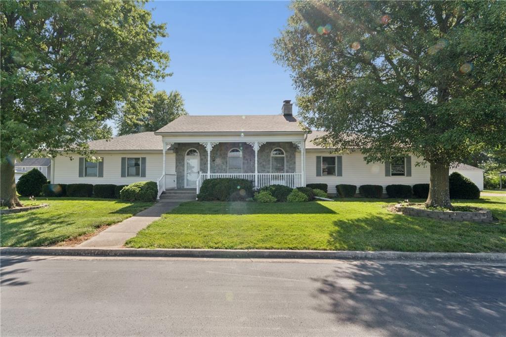 Listing Photo MLS #HMS2628374