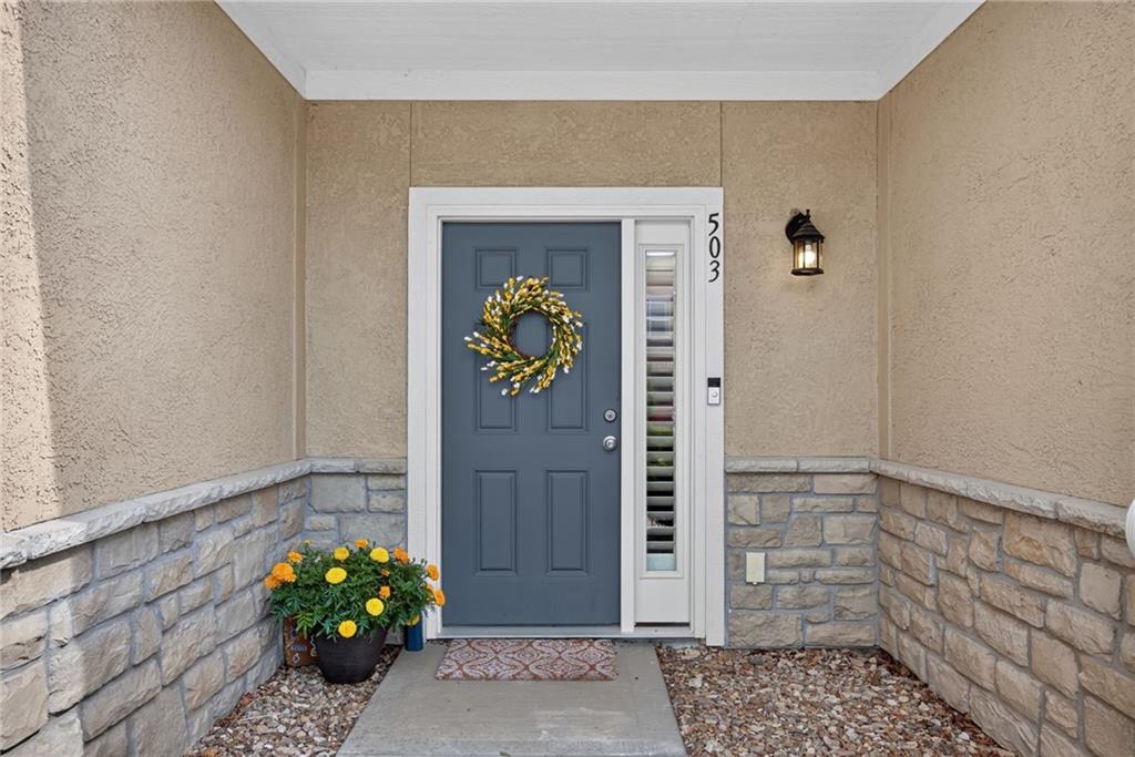 Listing Photo MLS #HMS2628376
