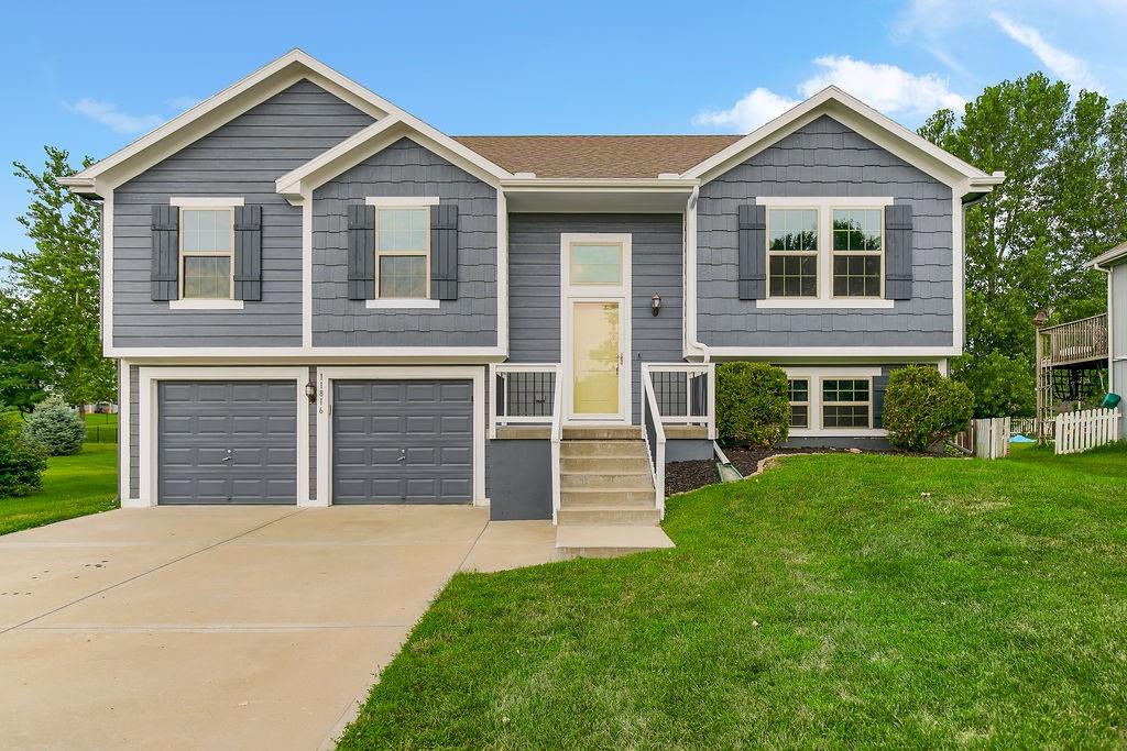 Listing Photo MLS #HMS2628431