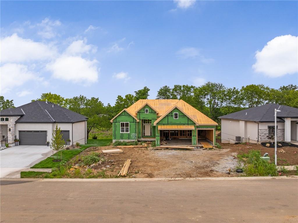 Listing Photo MLS #HMS2628433