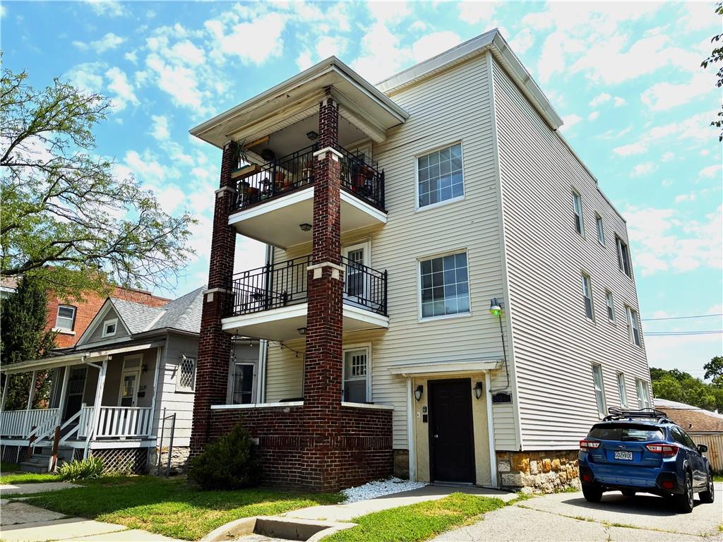 Listing Photo MLS #HMS2628573