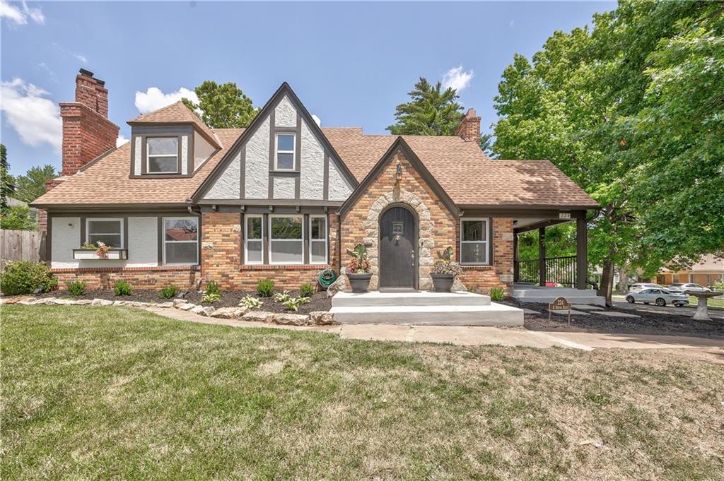 Listing Photo MLS #HMS2628680