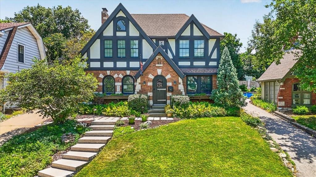 Listing Photo MLS #HMS2628833