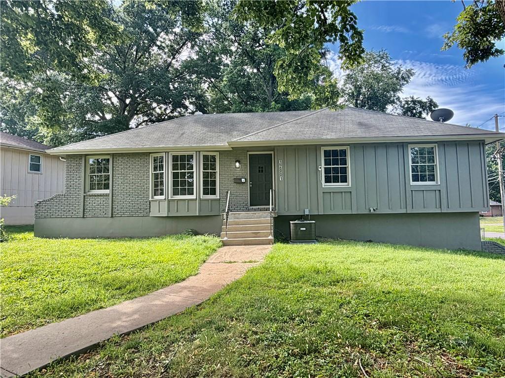 Listing Photo MLS #HMS2628940
