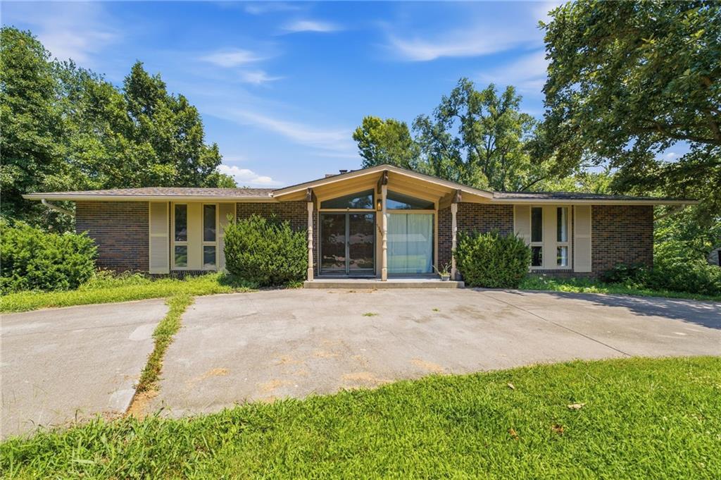 Listing Photo MLS #HMS2628951