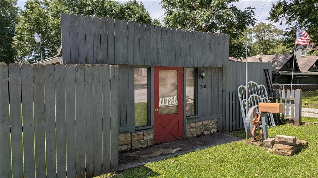 Listing Photo MLS #HMS2628957
