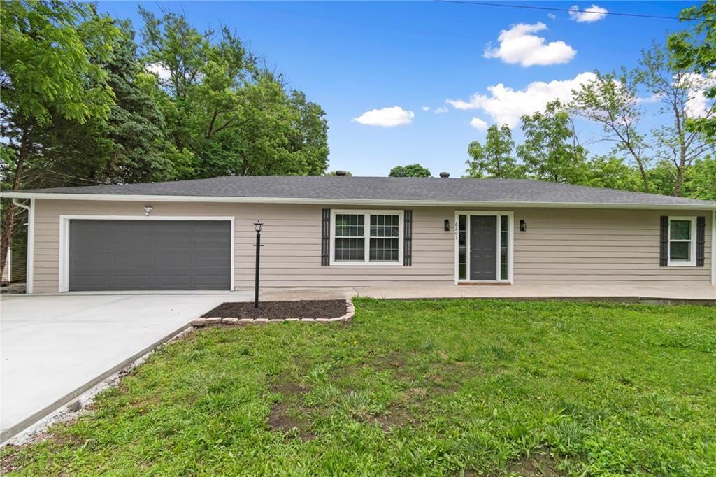 Listing Photo MLS #HMS2629103