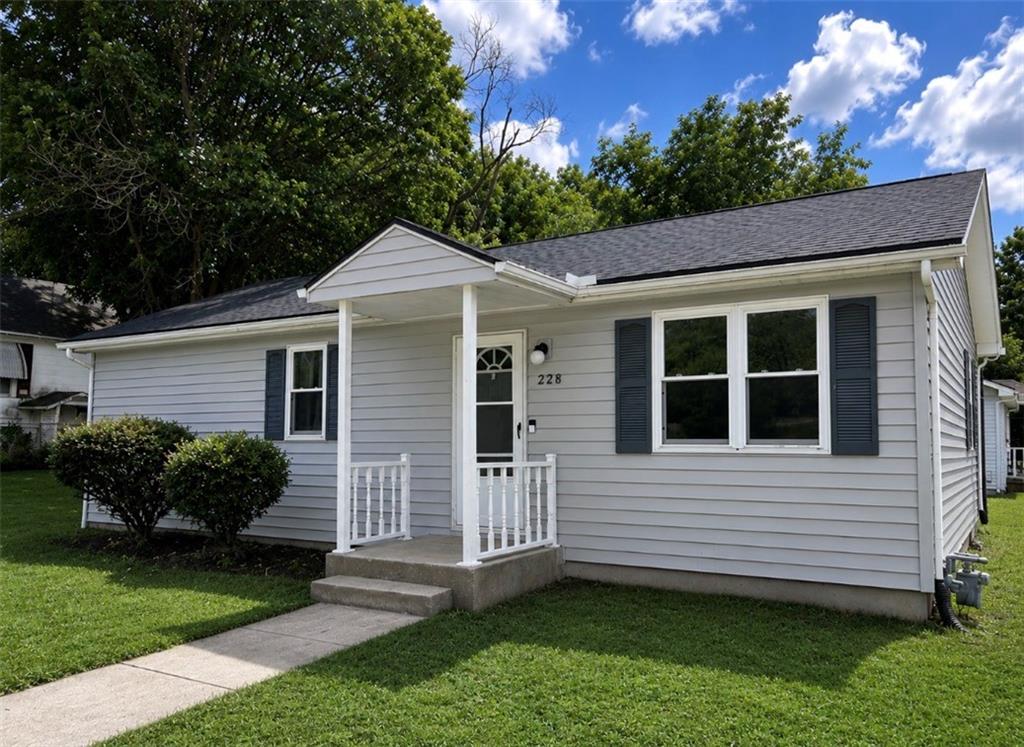 Listing Photo MLS #HMS2629127