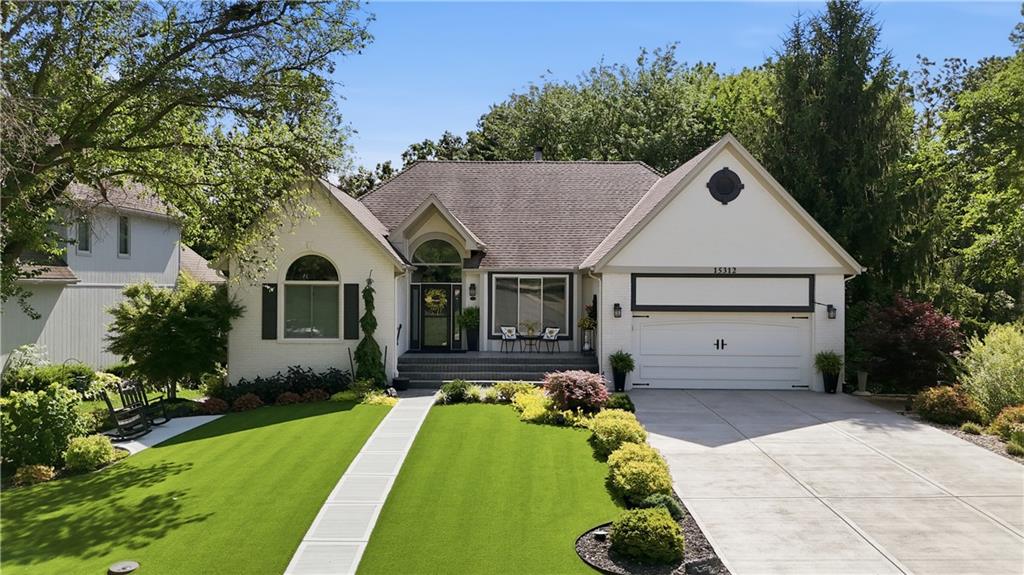 Listing Photo MLS #HMS2629198