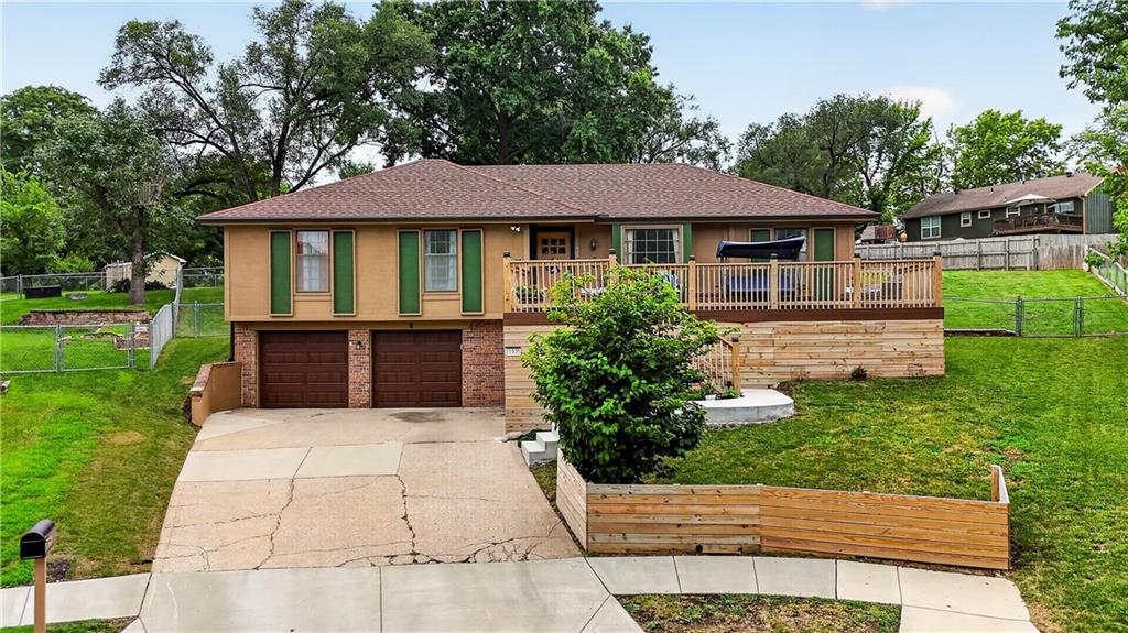 Listing Photo MLS #HMS2629222