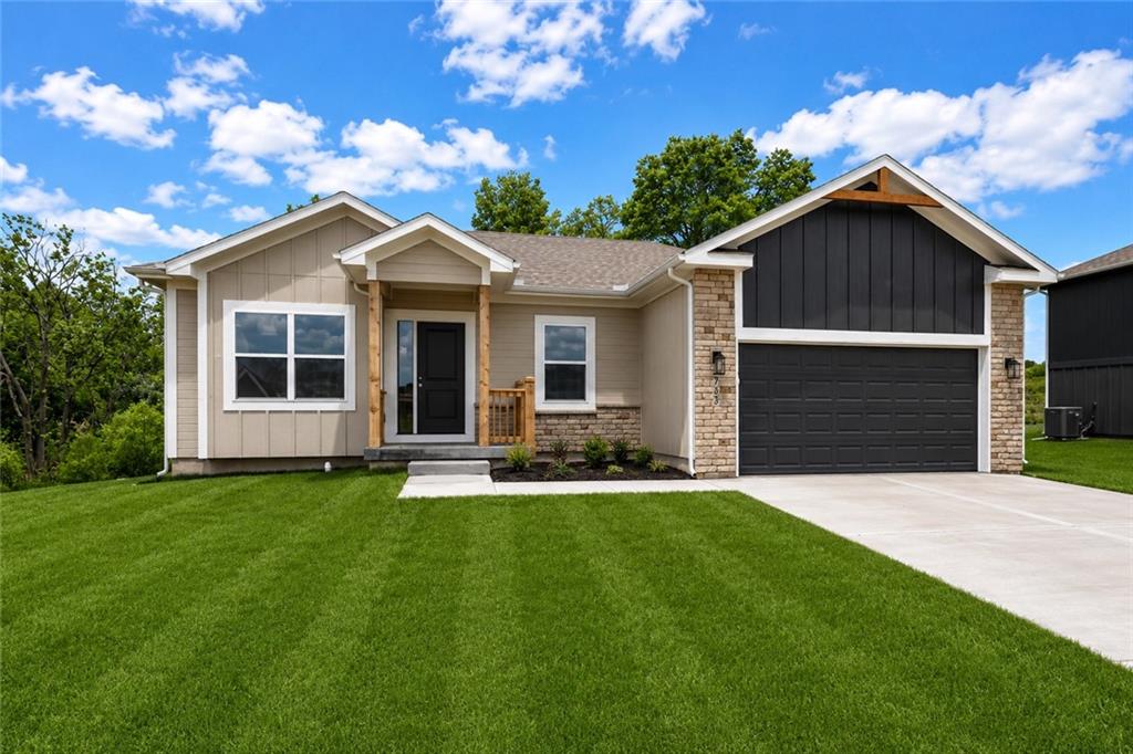 Listing Photo MLS #HMS2629360