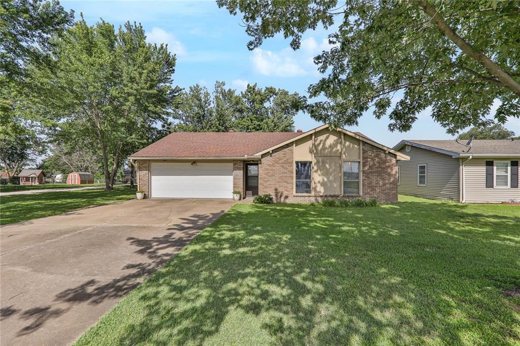 Listing Photo MLS #HMS2629410