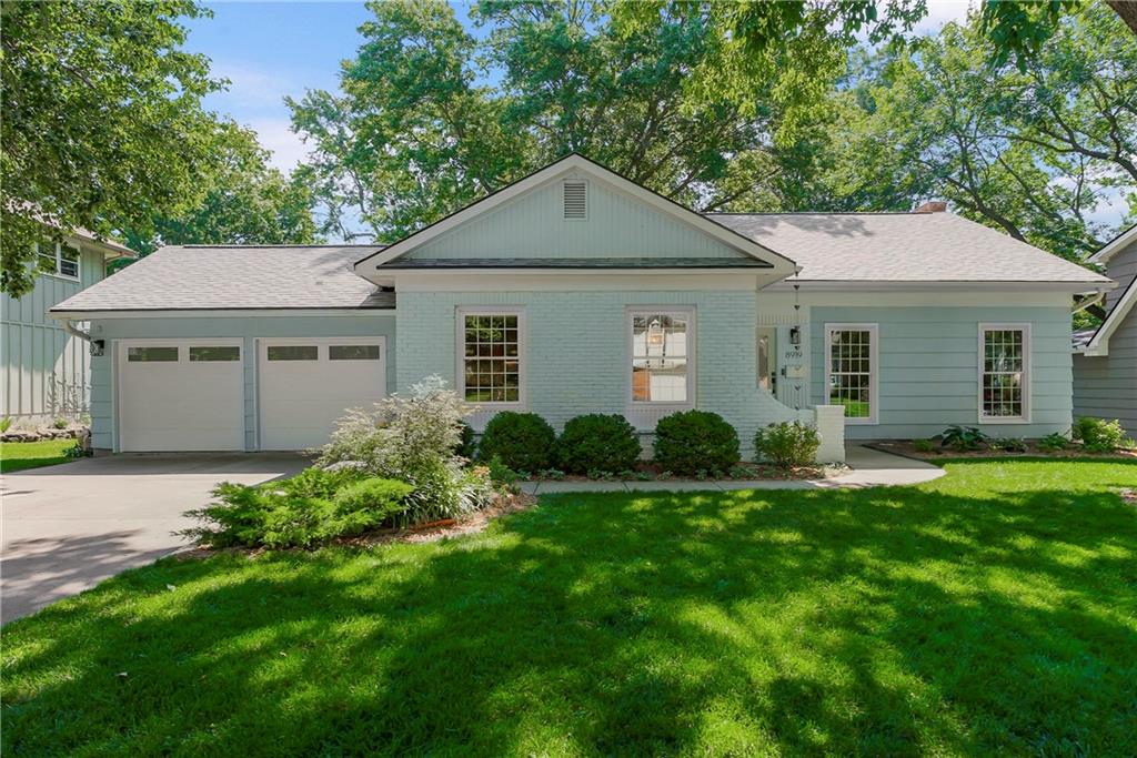 Listing Photo MLS #HMS2629420
