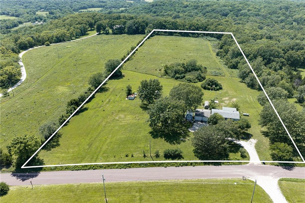 Listing Photo MLS #HMS2629475