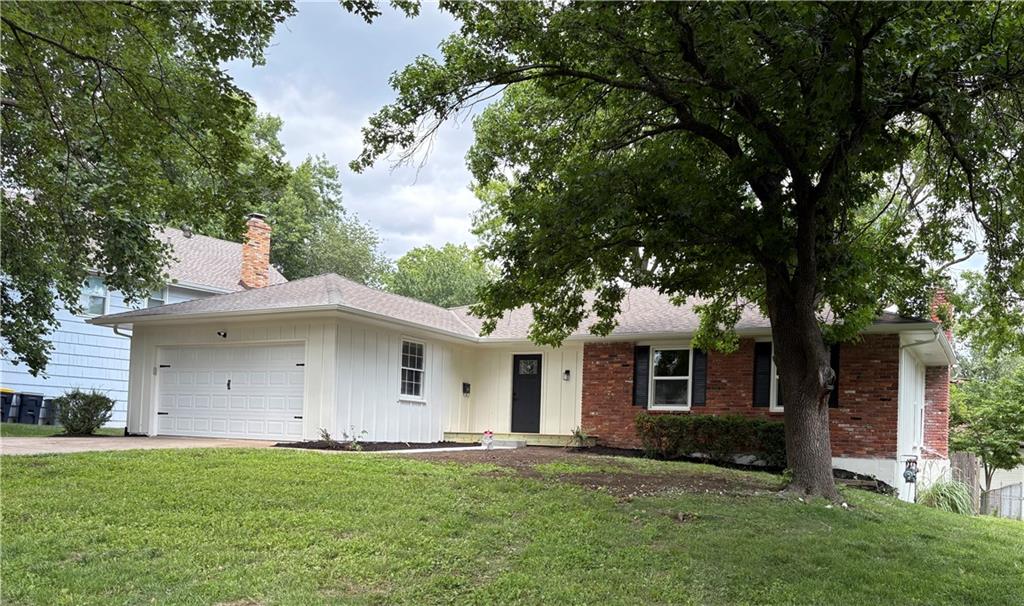 Listing Photo MLS #HMS2629557