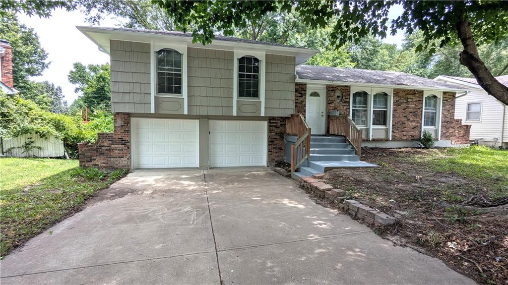 Listing Photo MLS #HMS2629579