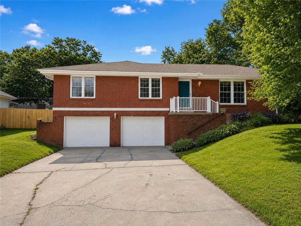 Listing Photo MLS #HMS2629586
