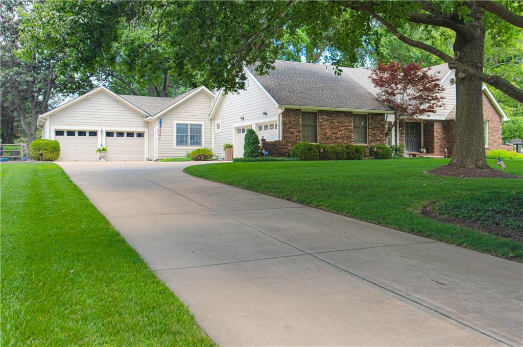 Listing Photo MLS #HMS2629674