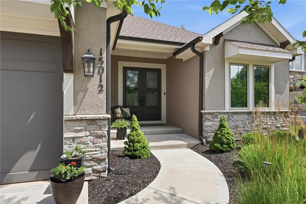 Listing Photo MLS #HMS2629832