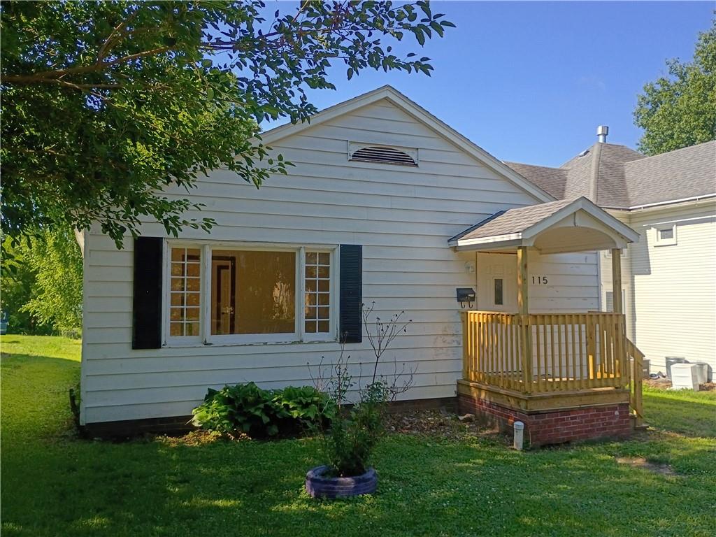 Listing Photo MLS #HMS2629917
