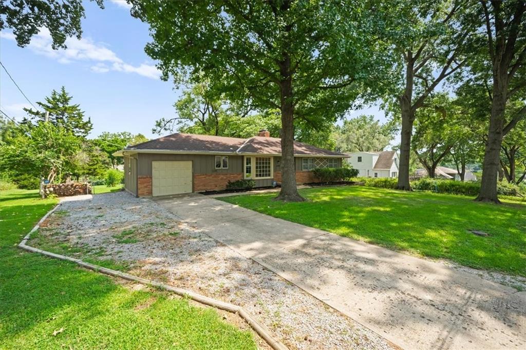 Listing Photo MLS #HMS2629979
