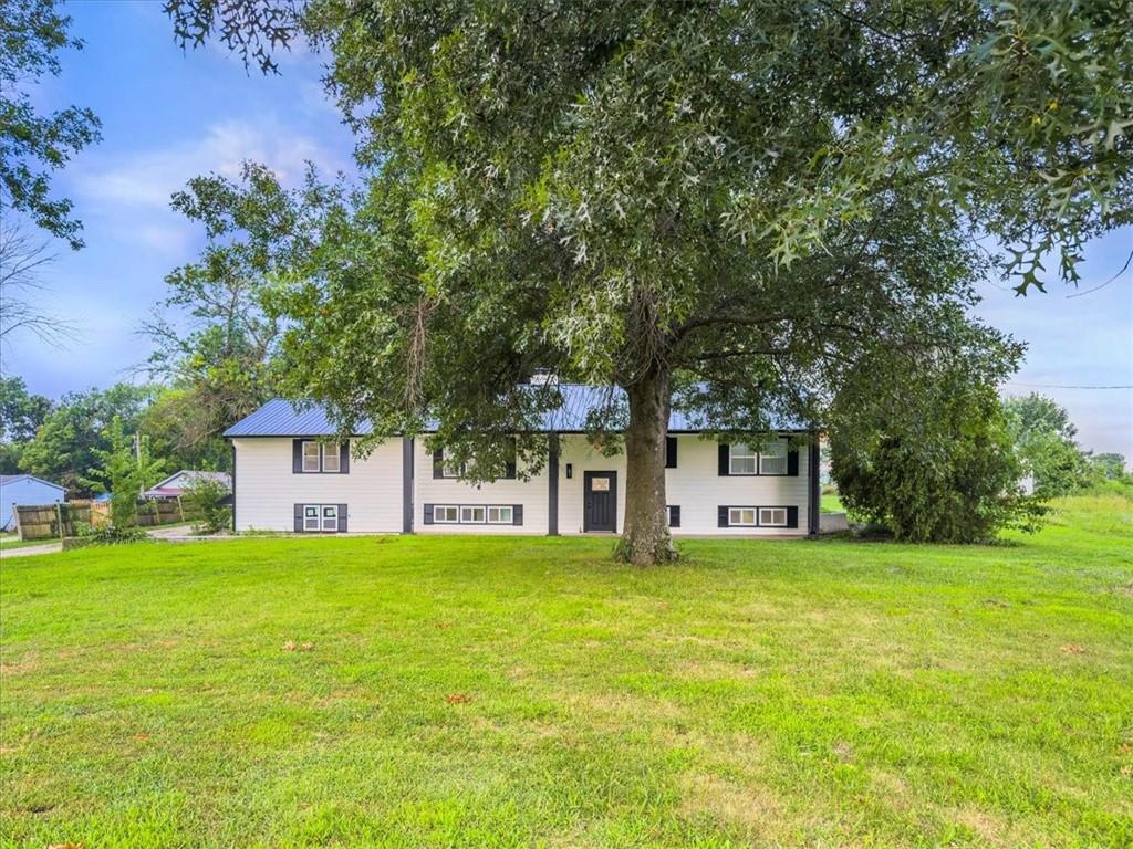 Listing Photo MLS #HMS2629997