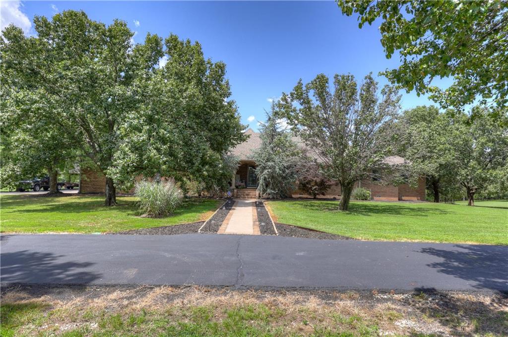 Listing Photo MLS #HMS2630026