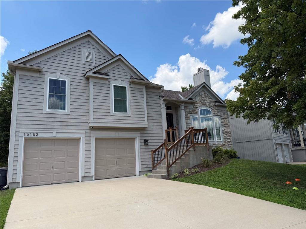 Listing Photo MLS #HMS2630084