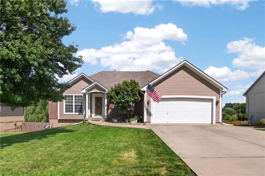 Listing Photo MLS #HMS2630124