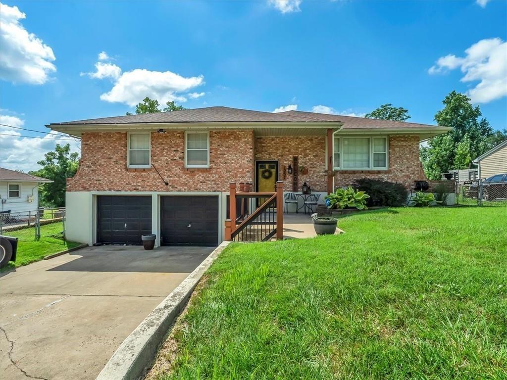 Listing Photo MLS #HMS2630204
