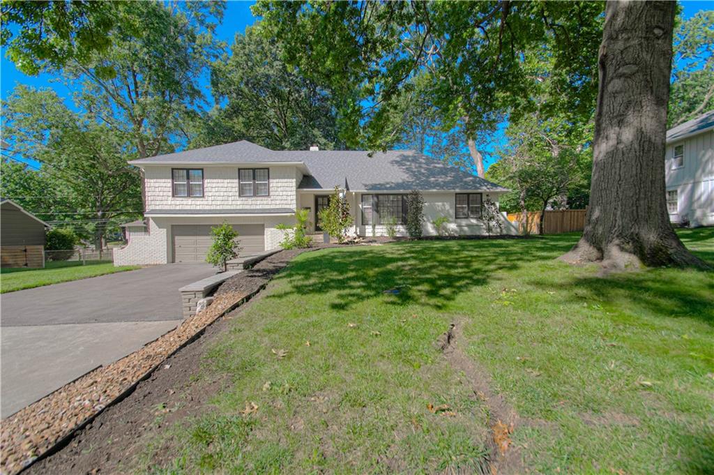 Listing Photo MLS #HMS2630219