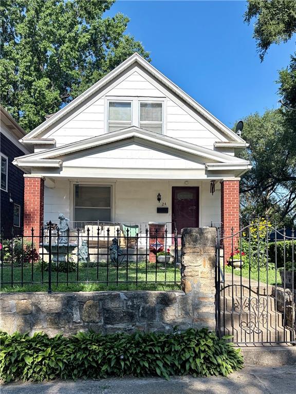 Listing Photo MLS #HMS2630278