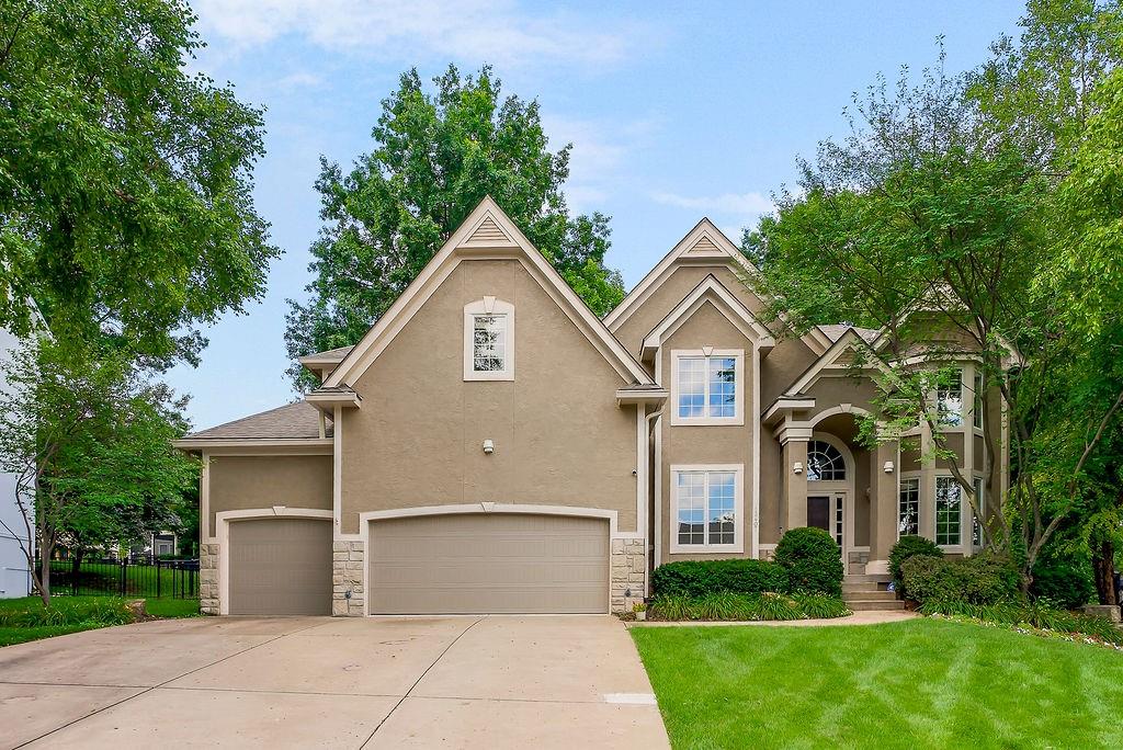 Listing Photo MLS #HMS2630319