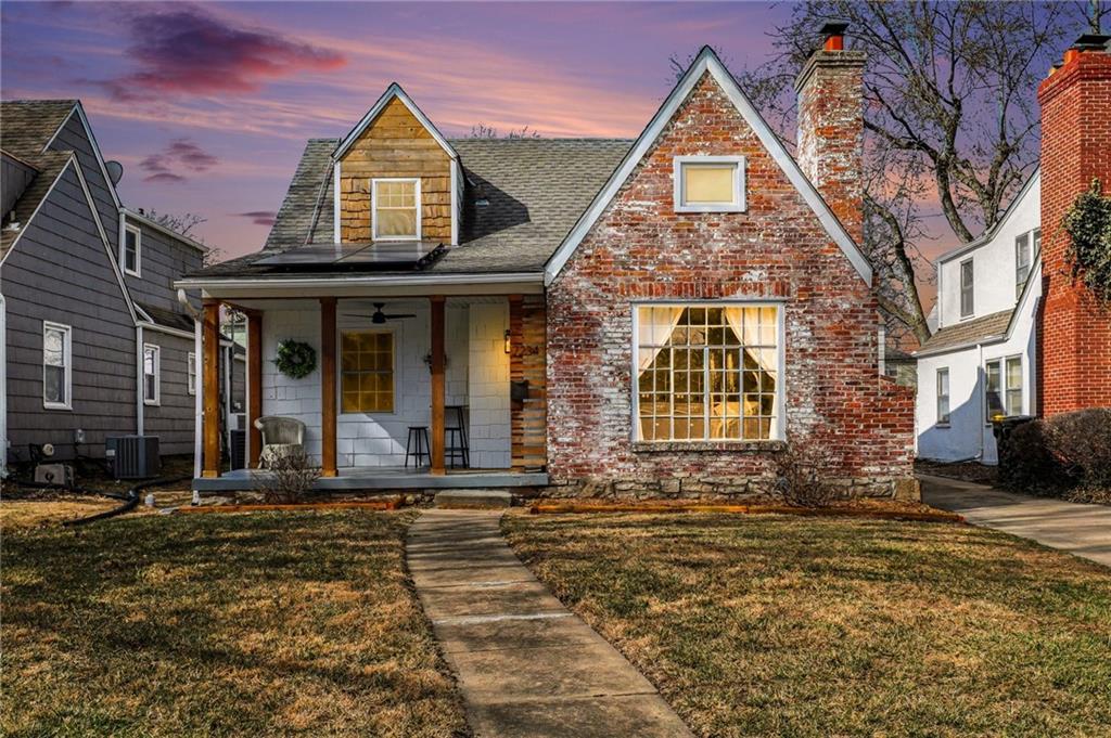 Listing Photo MLS #HMS2630373