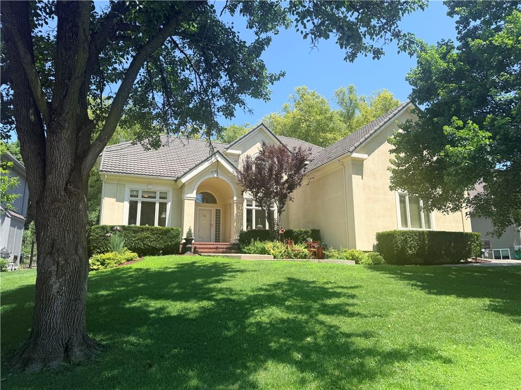 Listing Photo MLS #HMS2630861