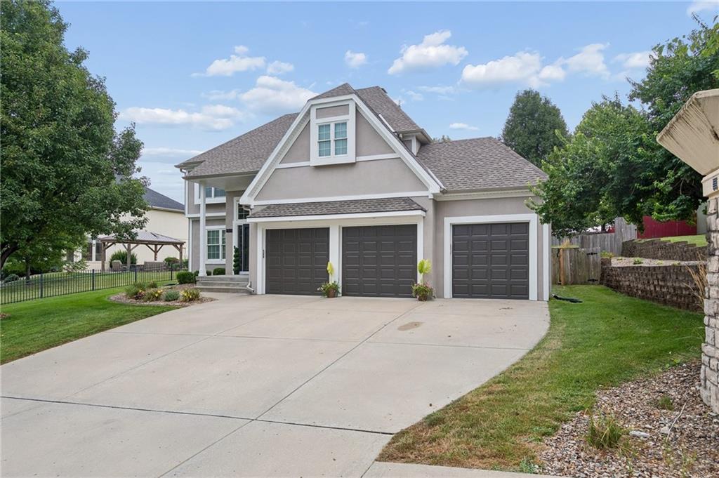 Listing Photo MLS #HMS2631004