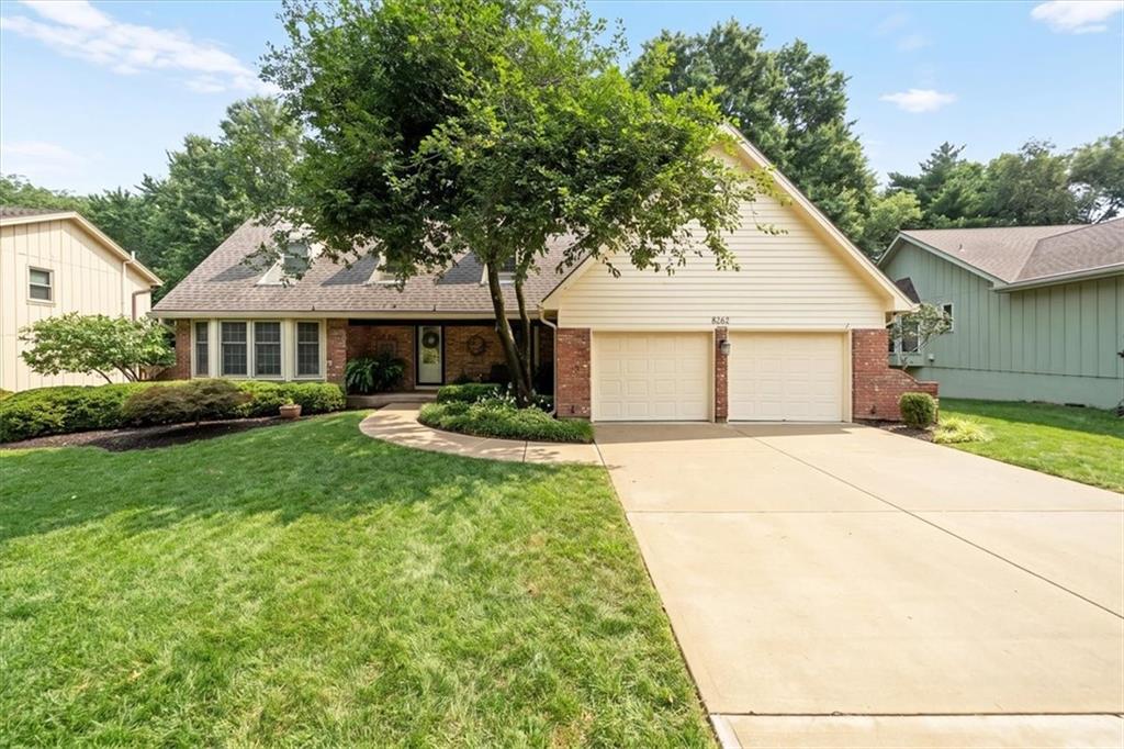 Listing Photo MLS #HMS2631024
