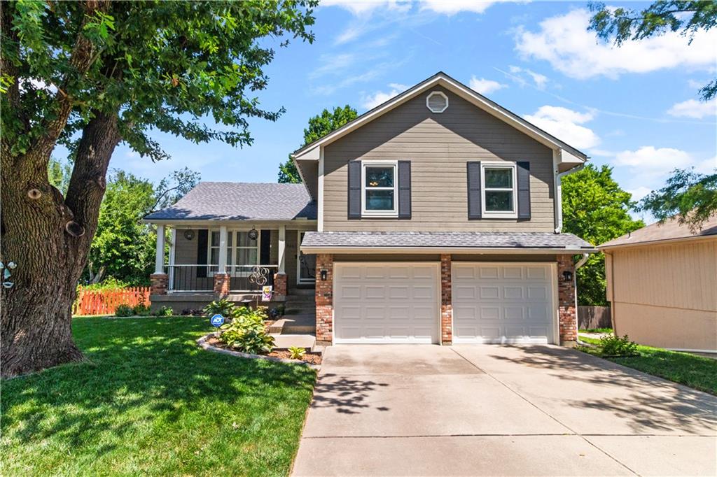 Listing Photo MLS #HMS2631107