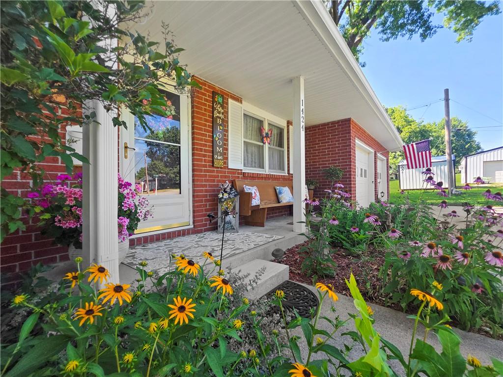 Listing Photo MLS #HMS2631131
