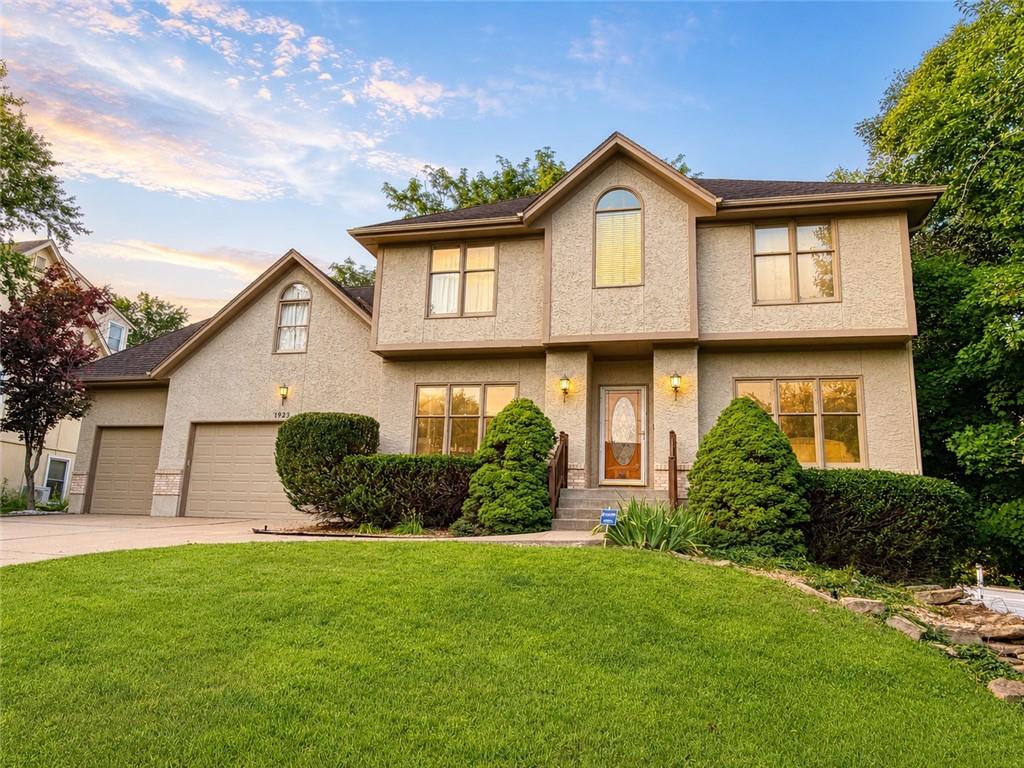 Listing Photo MLS #HMS2631156